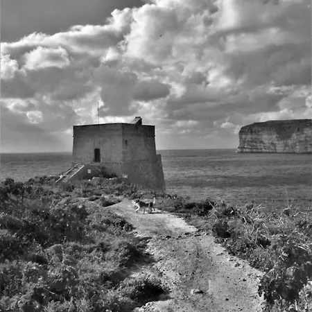 Sun Sea Living Gozo Apartament